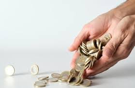 Counting donated cash and change at the foundation
